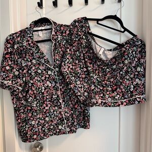 Daisy Black and Pink Floral Button Down pajamas set